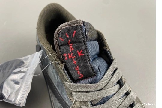 OG  TRAVIS JORDAN CQ4277-111 CQ4277-111 LOW RETRO 1 SP SCOTT  0819